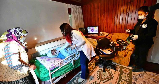 İzmir Büyükşehir Belediyesi Eşrefpaşa Hastanesi’nden sağlık atağı