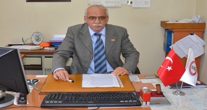 Fuat Pusat yeniden Karşıyaka Muhtarlar Derneği Başkanı