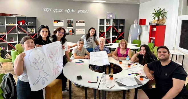 Gençler ve çınarlar geleceği tasarladı