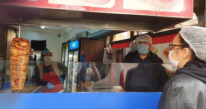 Karşıyaka Tarım Müdürlüğü 7/24 denetimi sürdürüyor...