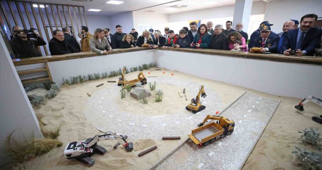 Genç Yaka törenle hizmete açıldı