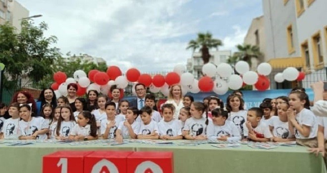 Cumhuriyet İlkokulu 100. Yılını kitaplaştırdı