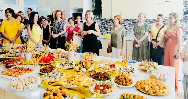 Karşıyaka'nın en lezzetli sergisi...