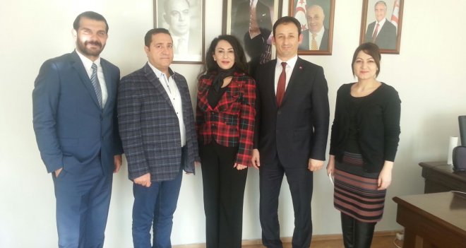 AK Parti İzmir Dış İlişkiler'den diploması atağı