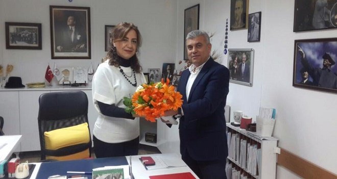 AK Parti'den Alaybey Mahalle Muhtarına ziyaret