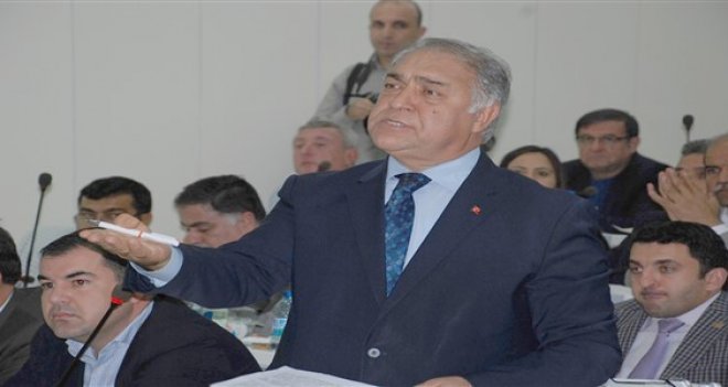 AK Partili Doğan'dan Kocaoğlu'na ''tramvay'' bombardımanı