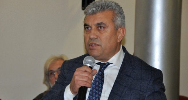 AK Partili Mertoğlu: Tramvay projesi nedeniyle Bostanlı esnafı kan ağladı