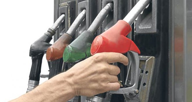 Akaryakıta çifte zam