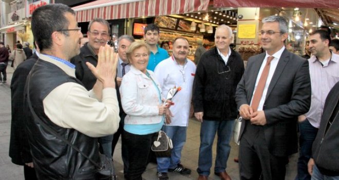 AKPINAR ÇARŞI'YI TURLADI