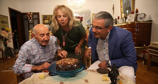 Akpınar, Çobanoğlu'nu unutmadı...