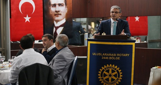 Akpınar: Düşündüklerini yapmana imkan yok