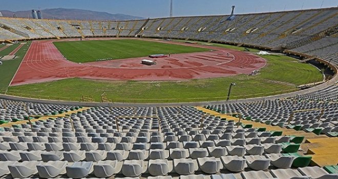 Atatürk Stadı'nın zemini yenilenecek