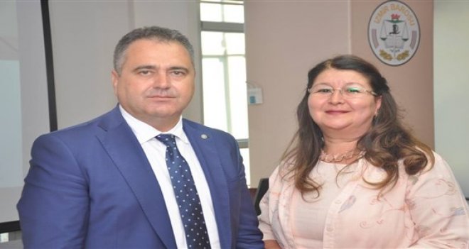 Avukatlara bulaşıcı hastalıklar ve AIDS semineri