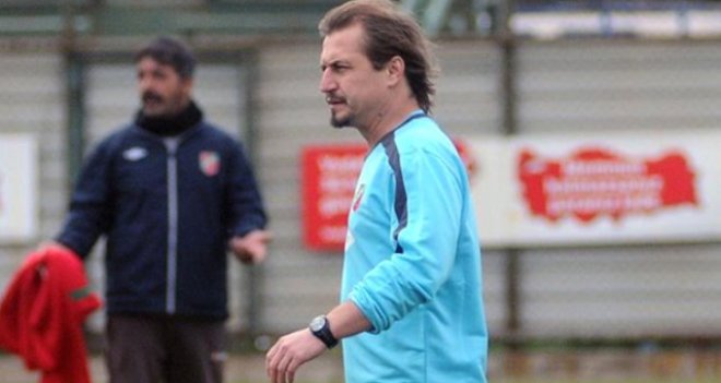 Ayhan Akman dolandırıldı...