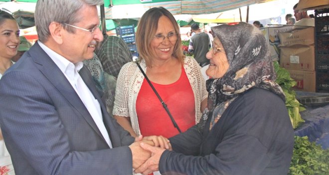 Aytun Çıray: ''İki kabine çıkartacak kadar kadromuz var