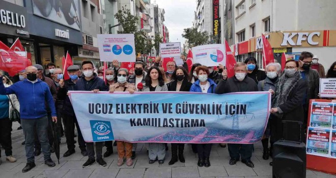 Ucuz Elektrik Platformu'ndan Karşıyaka'da basın açıklaması