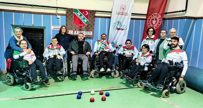 Karşıyaka Belediyespor Boccia  sporcuları kürsüye çıktı