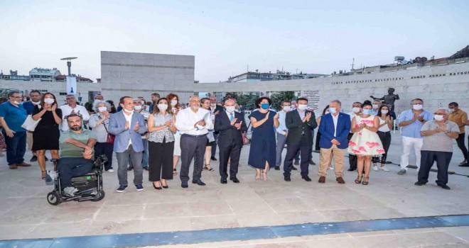 İzmir Büyükşehir Belediyesi'nden otizmli bireyler için önemli destek