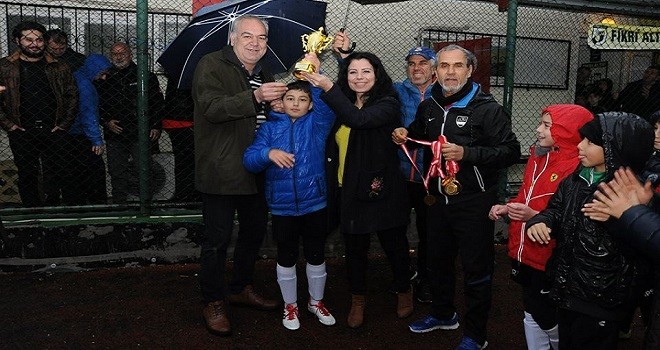 Halk Eğitim Şampiyonu Karşıyaka Belediyespor…