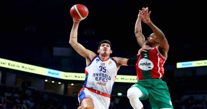 Pınar Karşıyaka seride 1-0 geriye düştü