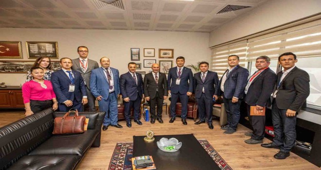 Soyer: İlişkilerimizi geliştirmek için en doğru zaman