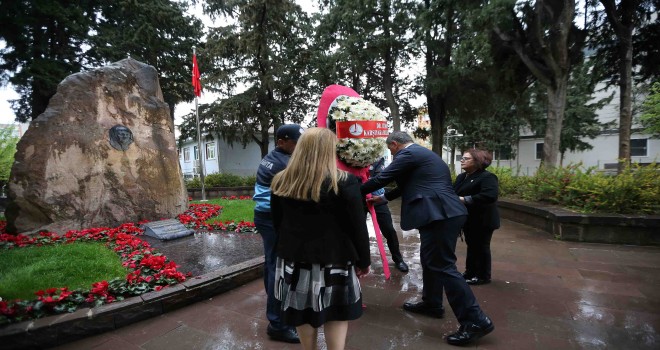 Başkan Tugay, Zübeyde Anne’nin huzuruna çıktı