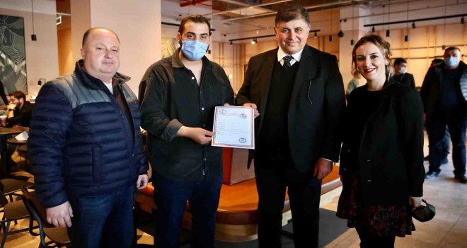 Karşıyaka’da elektronik iş yeri ruhsatı dönemi başladı