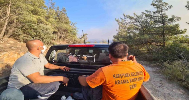 Karşıyaka Belediyesi dayanışma için yangın bölgesinde