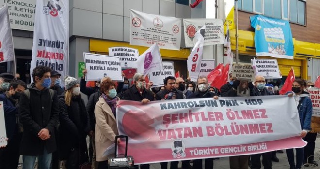 Terör örgütü PKK Karşıyaka'da protesto edildi