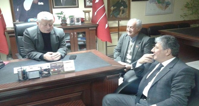Balbay, CHP İlçe Başkanı Özuslu'yu kutladı