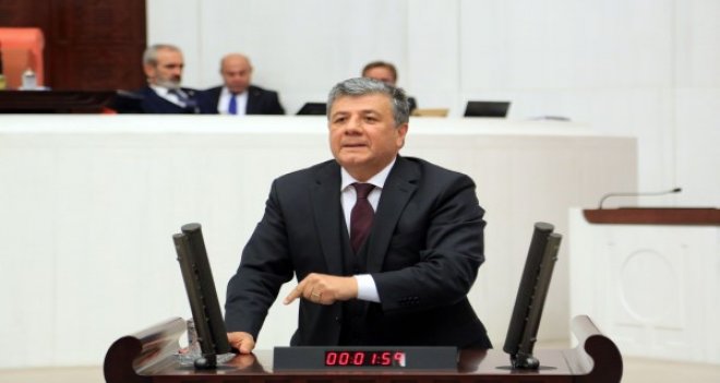 Balbay: Müfredat referandumundan Atatürk ve Nutuk çıktı