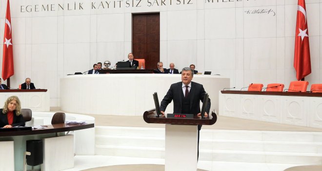 Balbay: ''YÖK sınıfta kaldı''