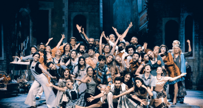 ''Bana Mastikayı Çalsana'' 26 Aralık'ta İzmir seyircisiyle buluşuyor.