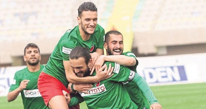 Bartu Umut takımda kaldı…