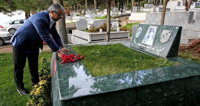 Başkan Akpınar, Zühtü Işıl’ın mezarını ziyaret etti