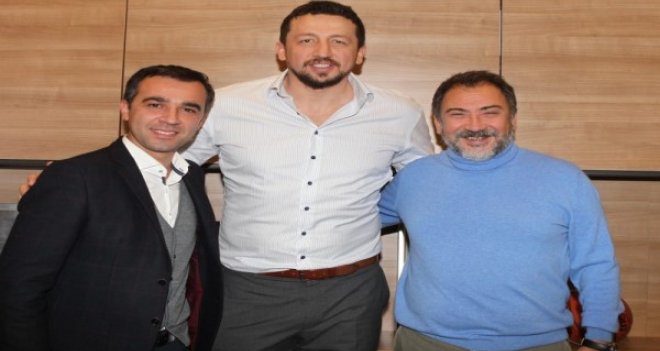 Başkan Büyükkarcı ve Genel Menajer Çınar Cenevre'ye gidiyor