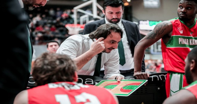 Pınar Karşıyaka'da Özhan Çıvgın ile yollar ayrıldı