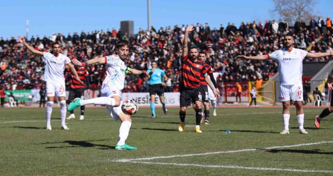 Karşıyaka gözünü Ayvalıkgücü maçına çevirdi