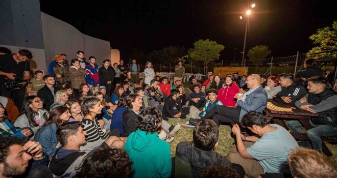 Üniversiteli dostu büyükşehirler listesinde İzmir zirvede