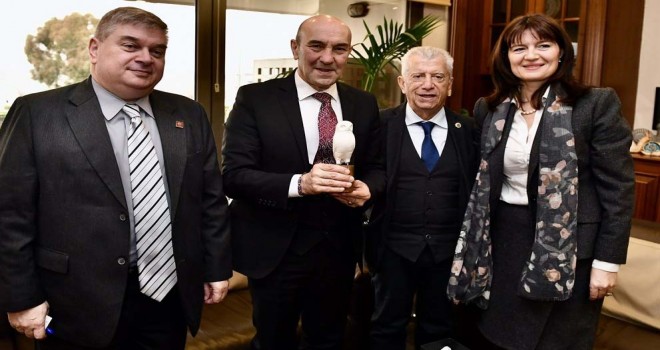 Nea Smirni ile İzmir arasındaki ilişki güçlenecek