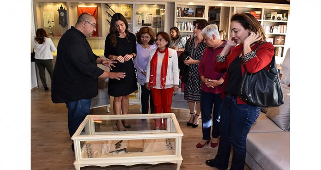 Belediye başkan eşleri Ata Anı Evi'nde buluştu