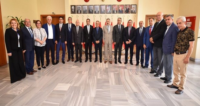 Belediye başkanları, Vali Ayyıldız'la buluştu