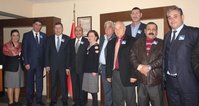 Beyaz Sivil İnsiyatif MHP İzmir'i ziyaret etti