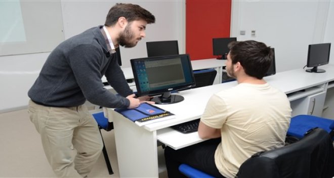 Bilişimle Sivil Toplum Kuruluşlarına destek olacaklar