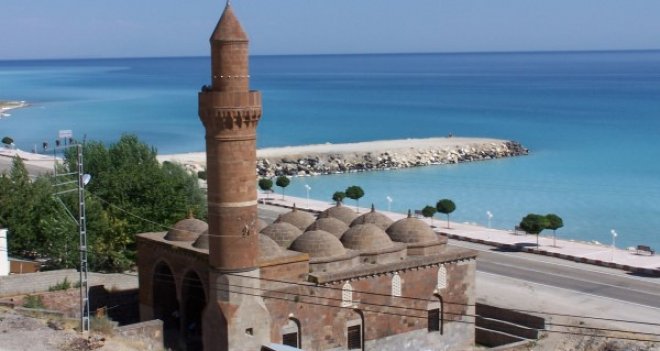 Bitlis Tanıtım Günleri Karşıyaka'da