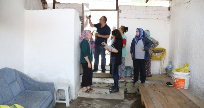 Bornova Belediyesi'nden yağış mağdurlarına yardım eli