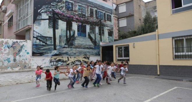 Bornova kent tasarımlarıyla fark yaratıyor