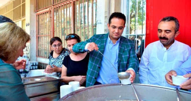 Bornova’da aşure buluşmaları