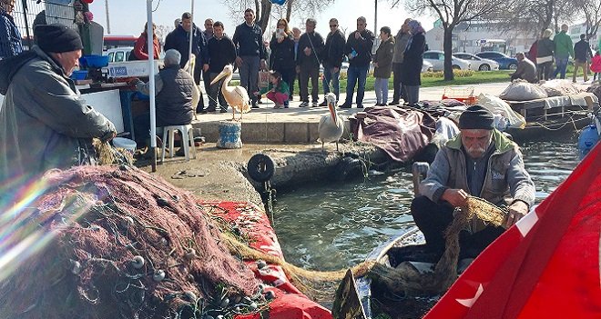 Bostanlı'da olağan bir gün...