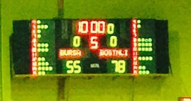 Bostanlıspor Bursa'da 23 farkla başladı...